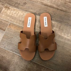 Steve Madden Sandals Size 9.